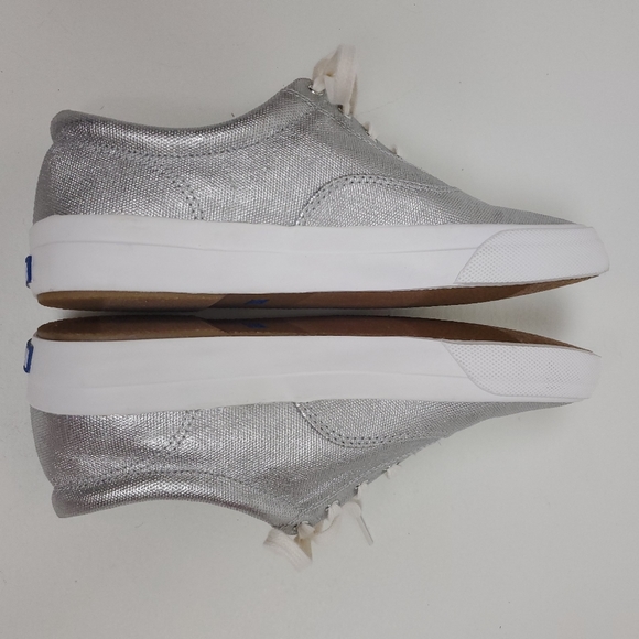 Silver Keds - Picture 3 of 8